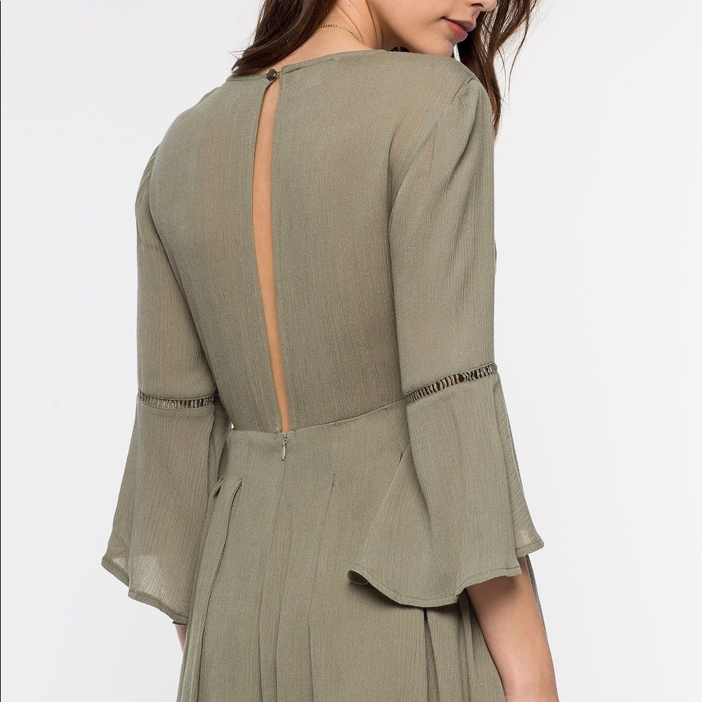 GREEN ROMPER - Picture 2 of 2